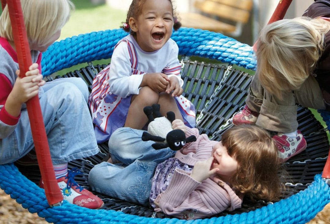 affordable-daycare-children-kunterbunt-ananda Kinderzentren Kunterbunt